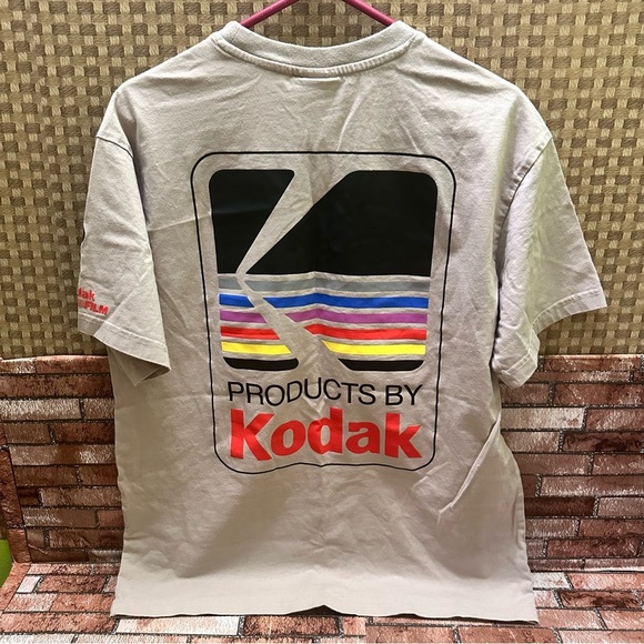 H&H x Kodak Beige Graphic T-Shirt size M - Picture 4 of 11